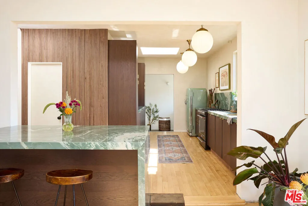 818 Palms Boulevard, Venice, California 90291 home-pic-19